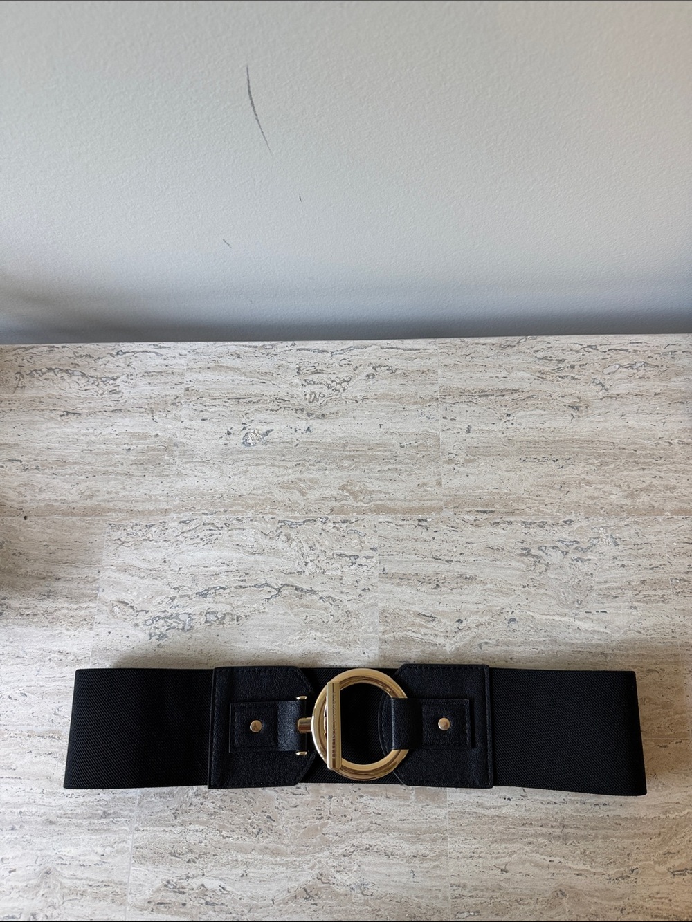 Vince Camuto Black Elastic Belt with Gold Ring Hardware - Picture 2 of 7